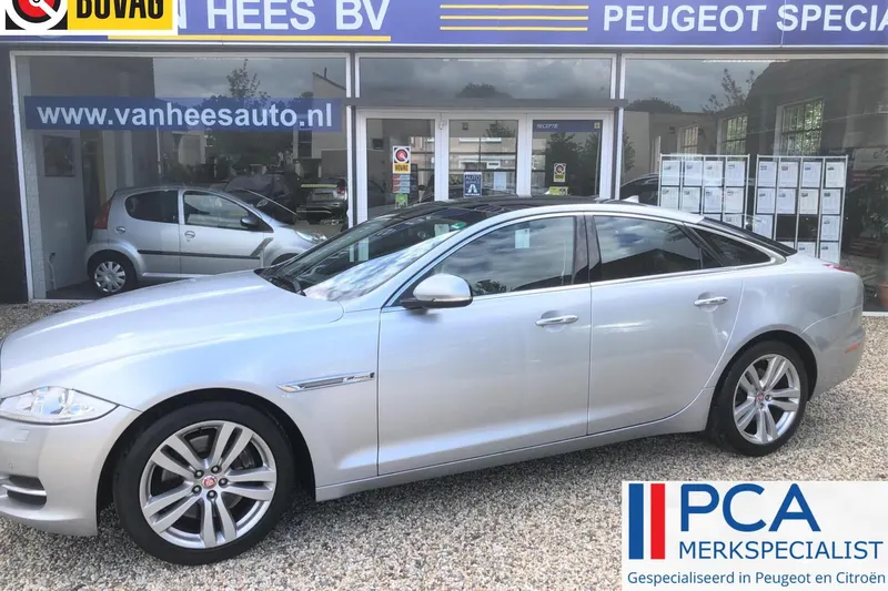 Jaguar XJ (2014)